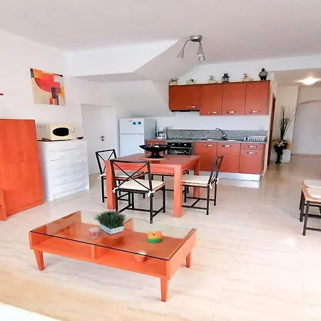 Lola Apartament Ля Эскала