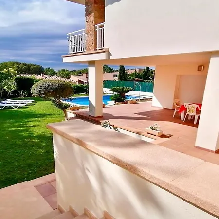 Lola Apartament *